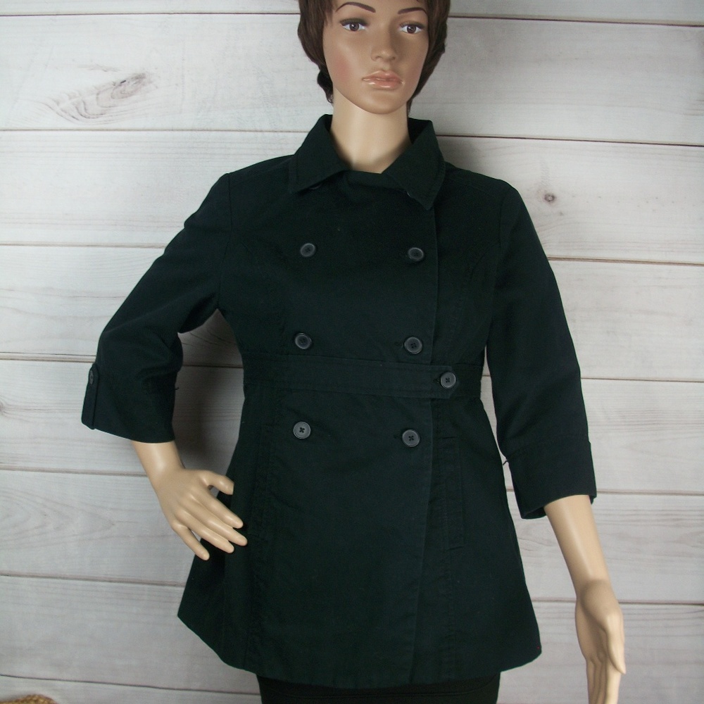 Women's Old Navy 3/4 sleeve black trench coat